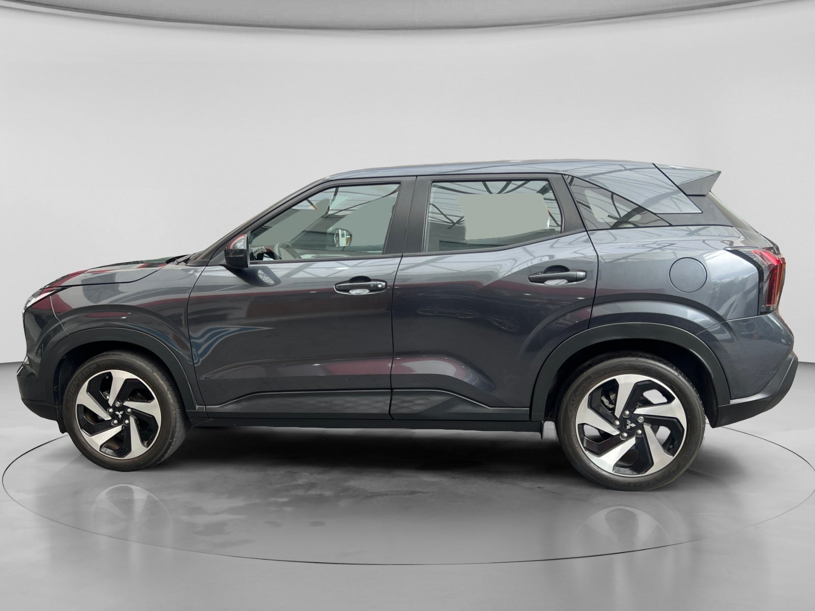 2025 Mitsubishi OUTLANDER SE PLUS