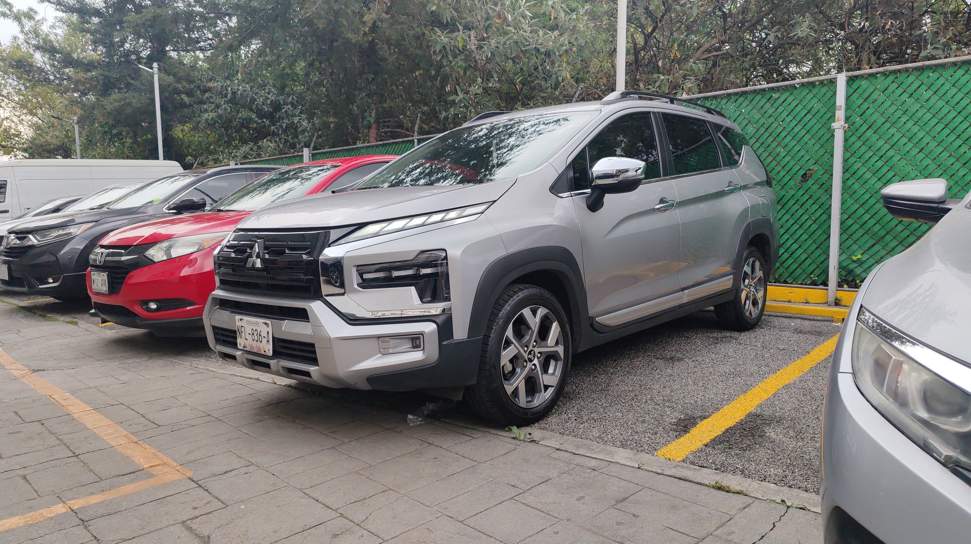 2024 Mitsubishi XPANDER CROSS LIMITED CROSS