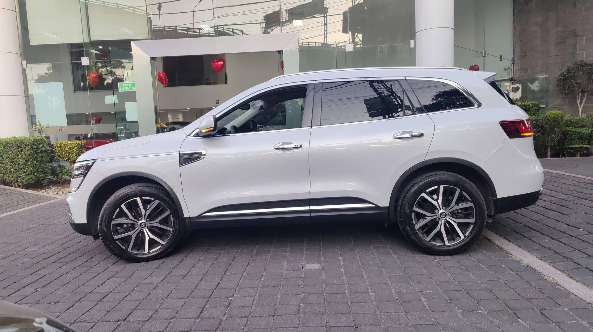 2024 RENAULT KOLEOS ICONIC