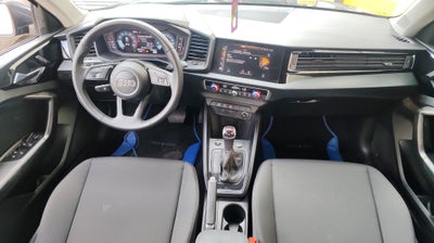 2022 Audi A1 SB 30 TFSI COOL S TRONIC