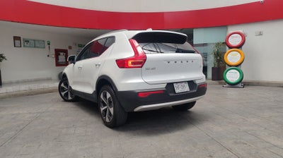 2023 Volvo XC40 ULTIMATE B4 MILD HYBRID