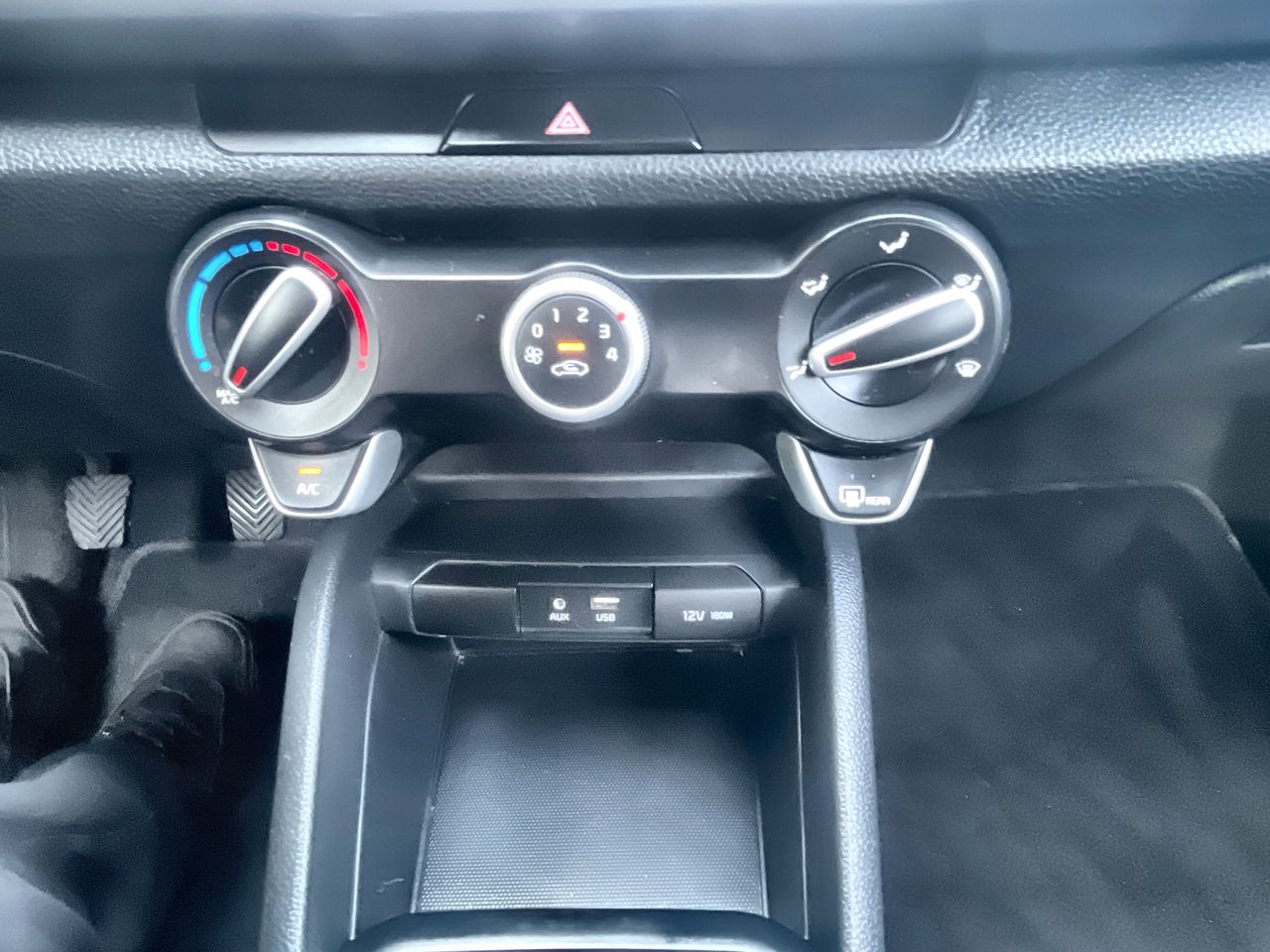 2020 Kia RIO SEDÁN LX TM