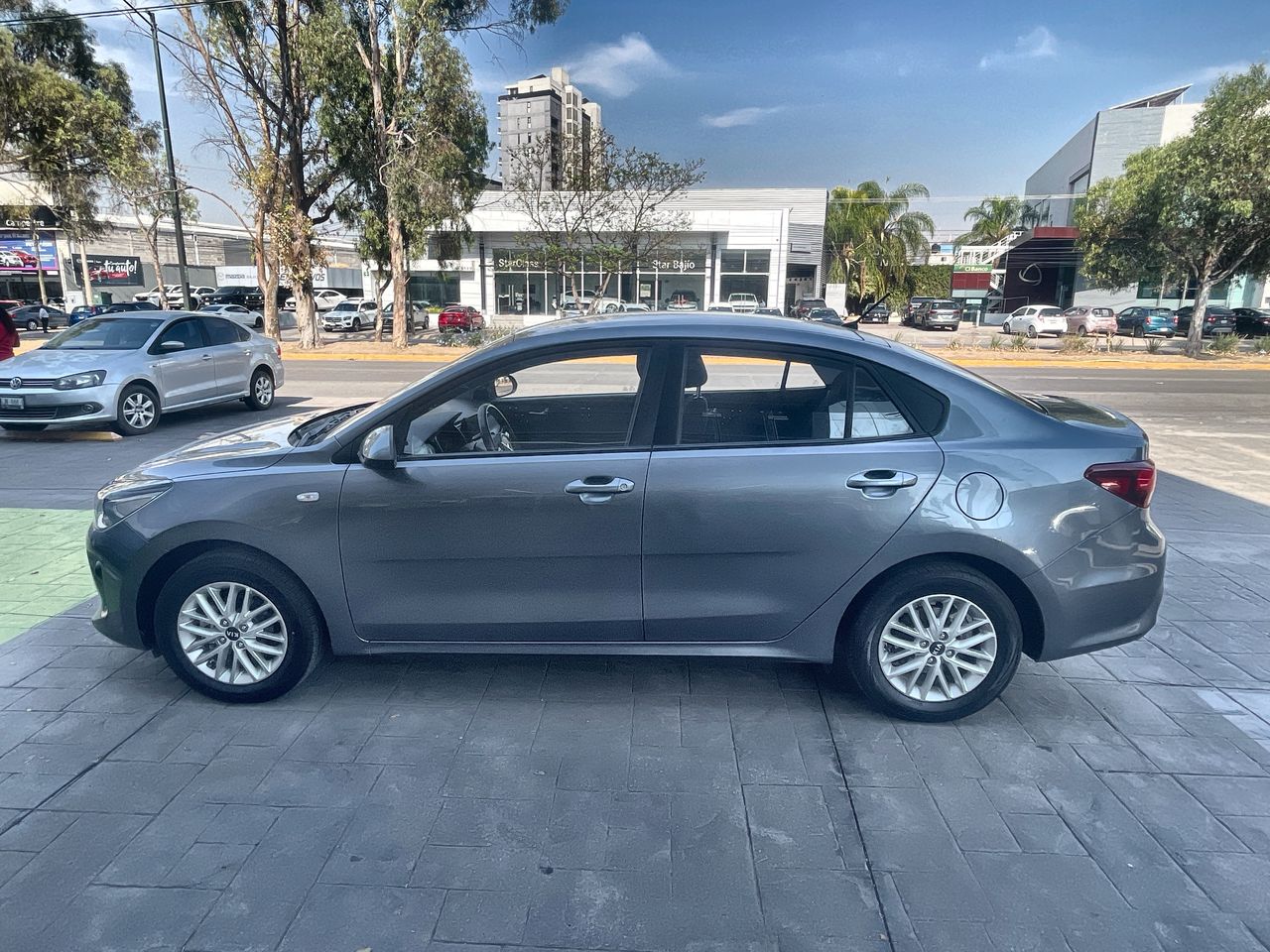 2020 Kia RIO SEDÁN LX TM
