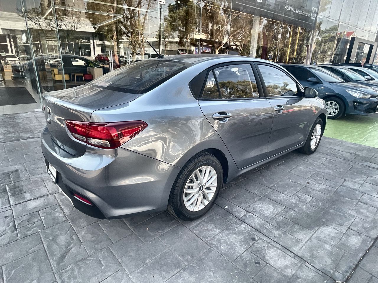 2020 Kia RIO SEDÁN LX TM