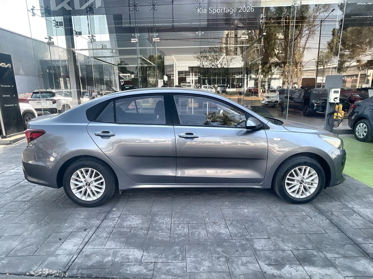 2020 Kia RIO SEDÁN LX TM