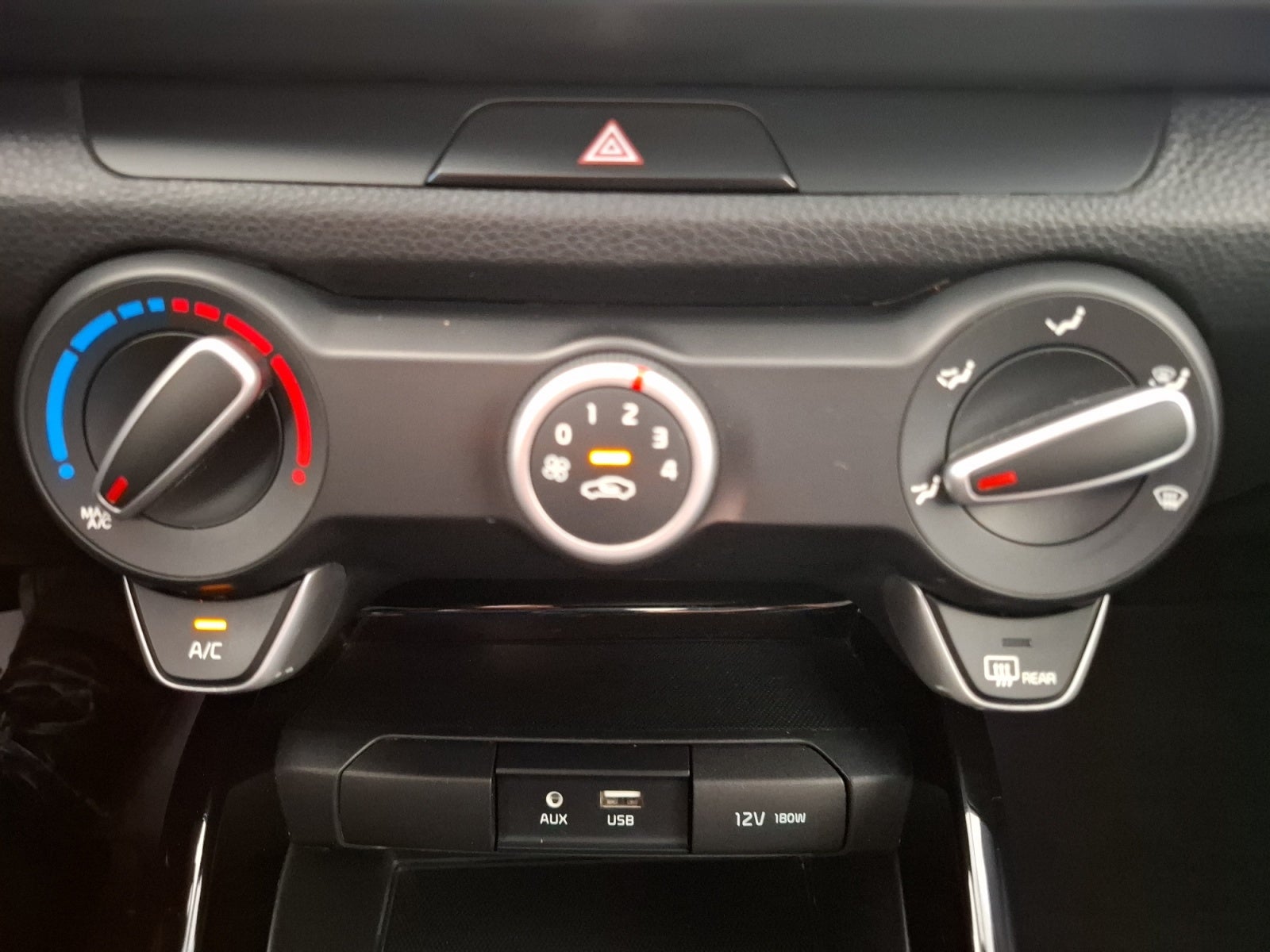 2019 Kia RIO EX SEDAN 1.6 AT