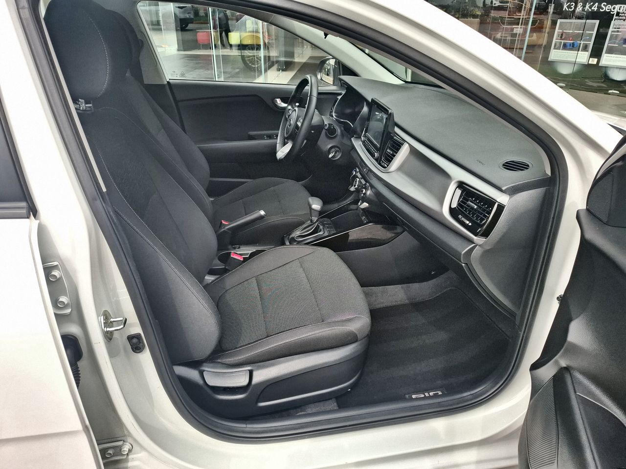 2021 Kia RIO LX TA