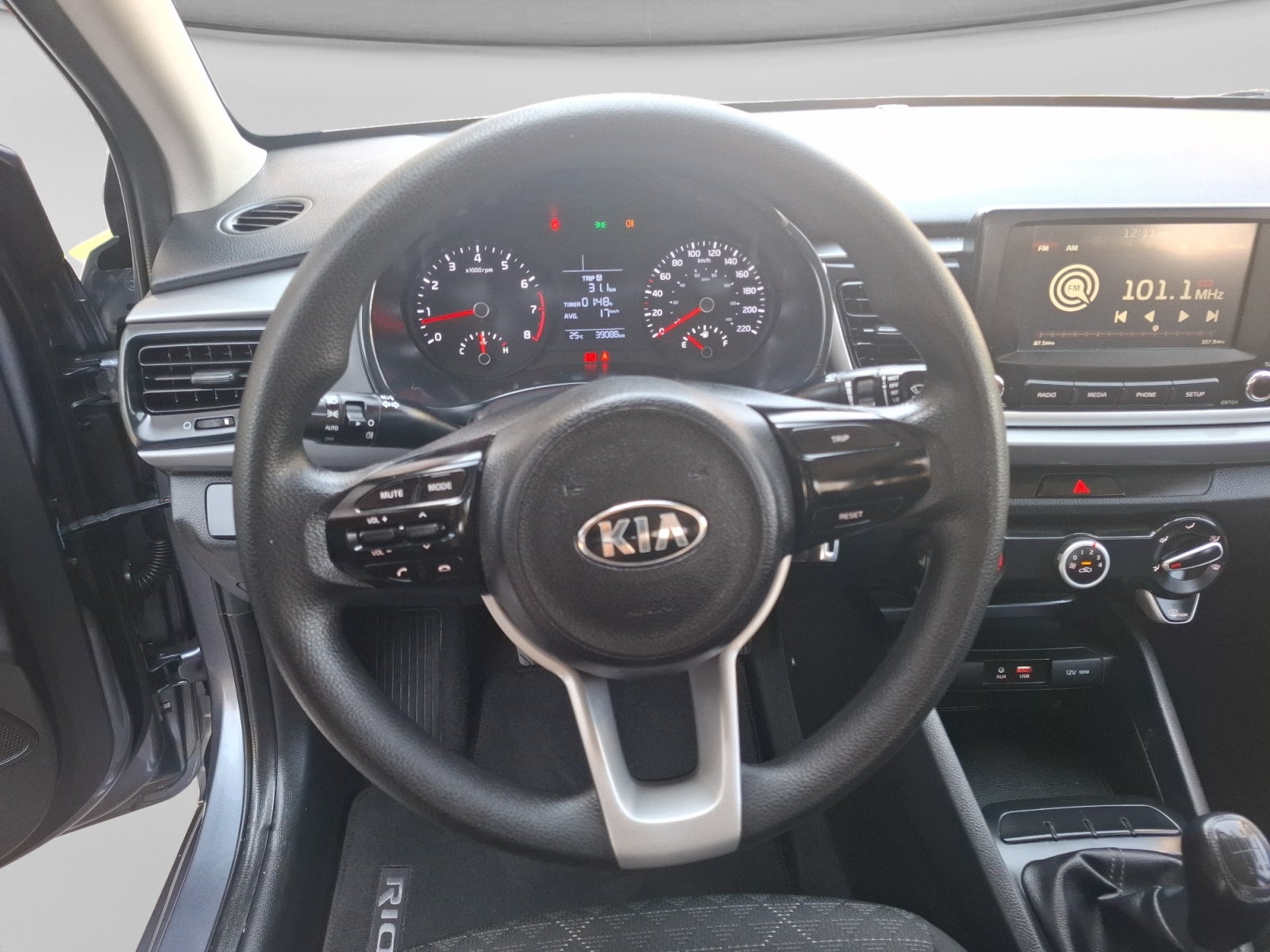 2020 Kia RIO SEDÁN LX TM
