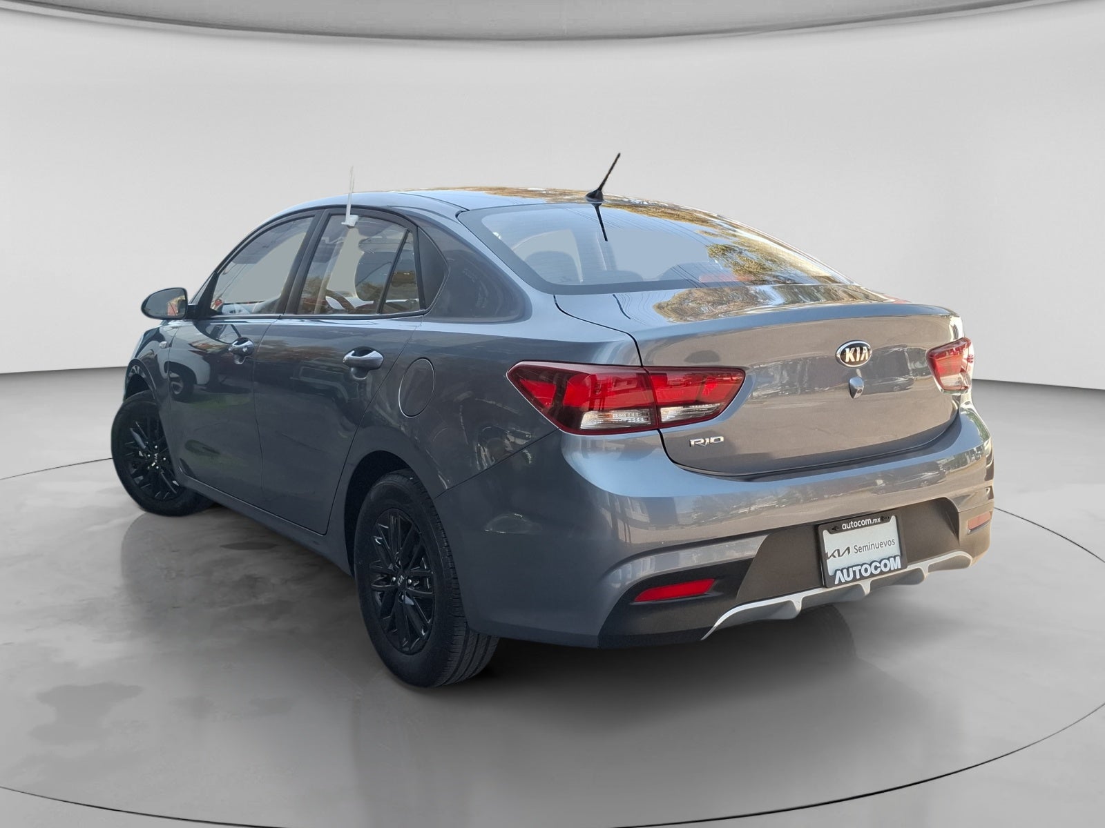 2020 Kia RIO SEDÁN LX TM