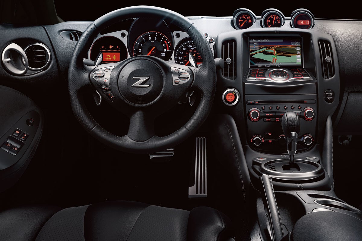 Nissan 370Z Interior3