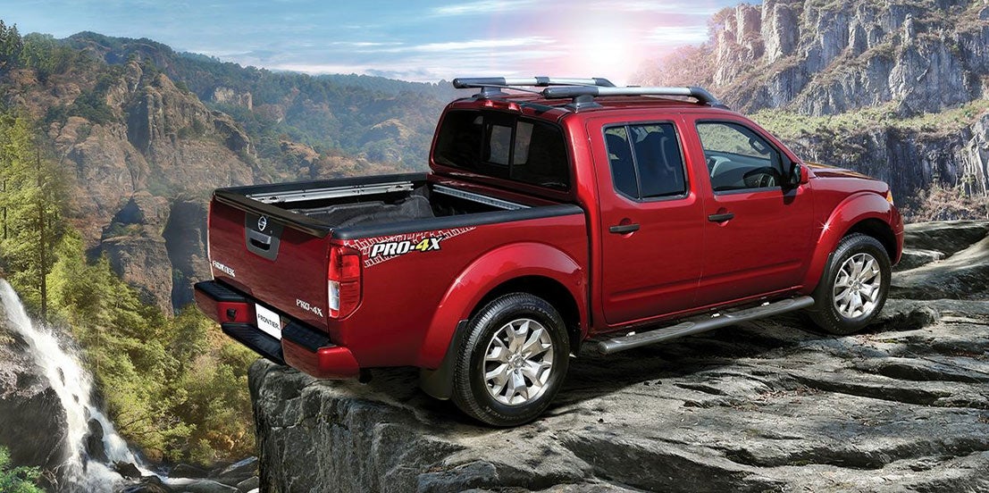 Nissan Frontier PRO-4X Exterior3