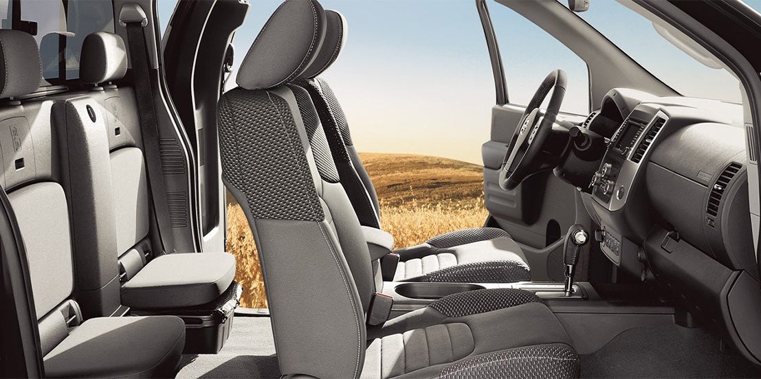 Nissan Frontier PRO-4X Interior4