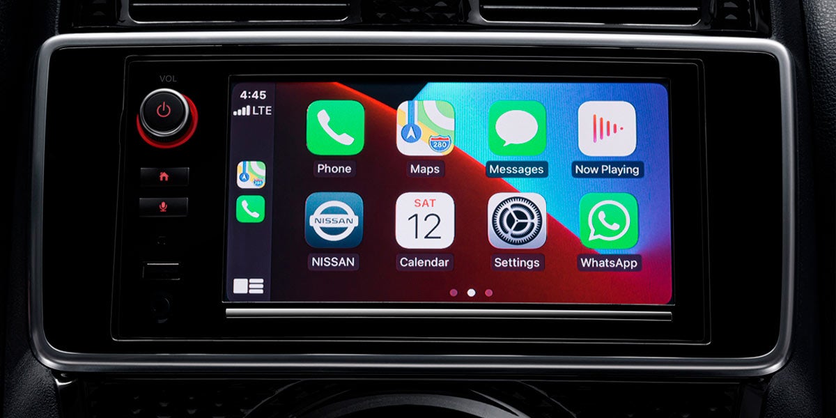  Nissan March Interior1