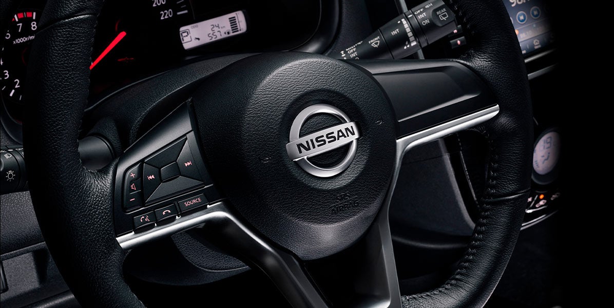  Nissan March Interior3