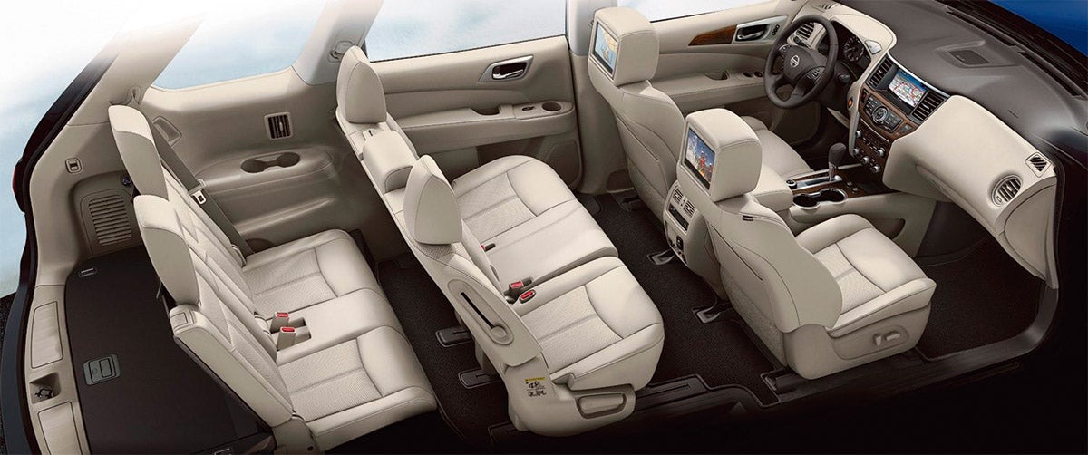 Nissan Pathfinder Interior6