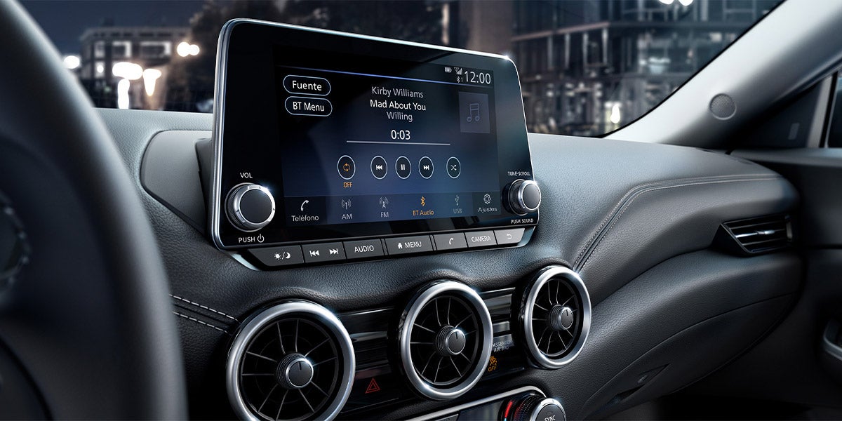 Nissan Sentra Interior6